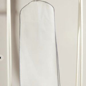 DAVID'S BRIDAL  the essential bridal garment bag